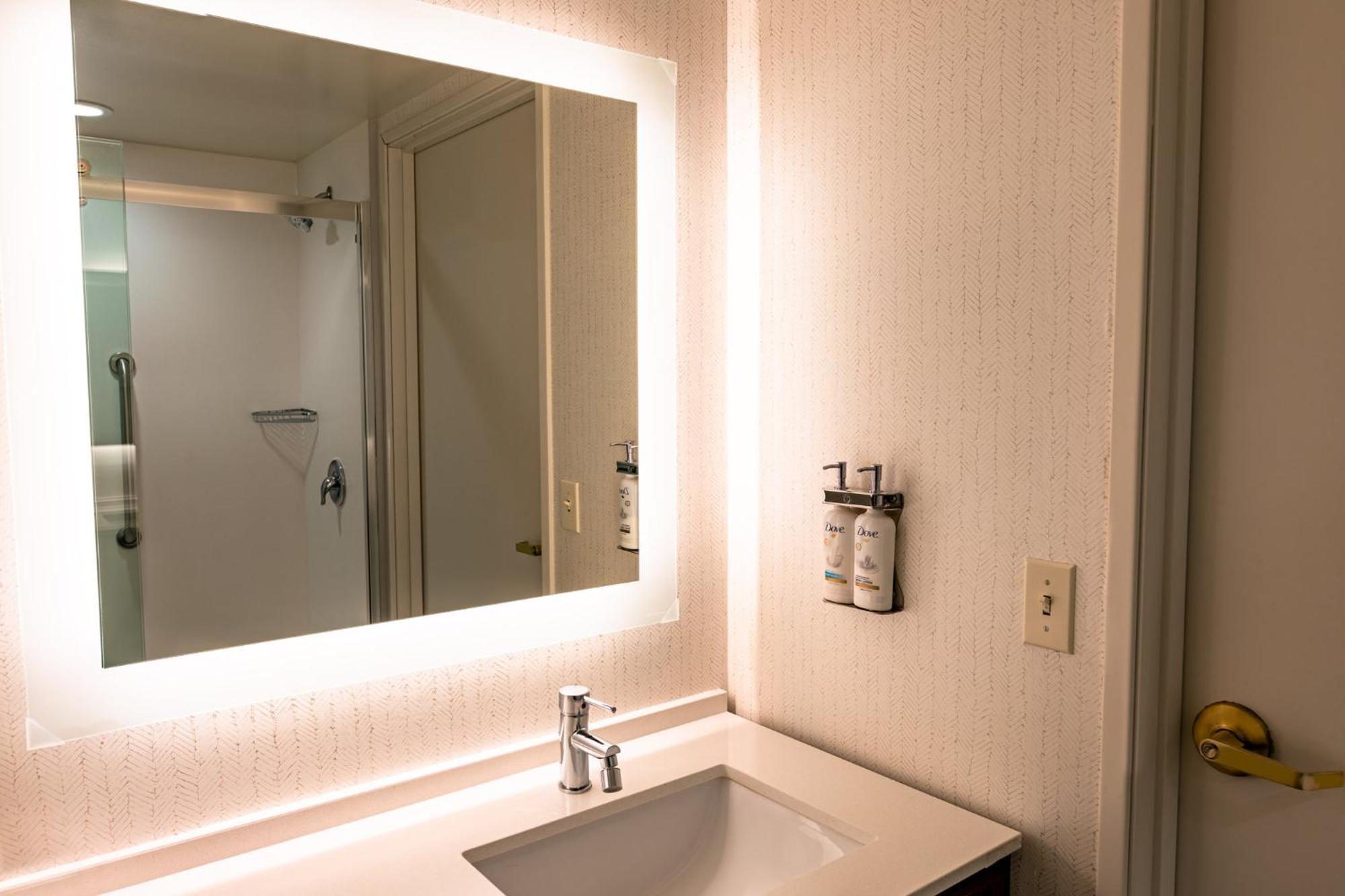 Holiday Inn Oakland Airport By Ihg Exterior foto